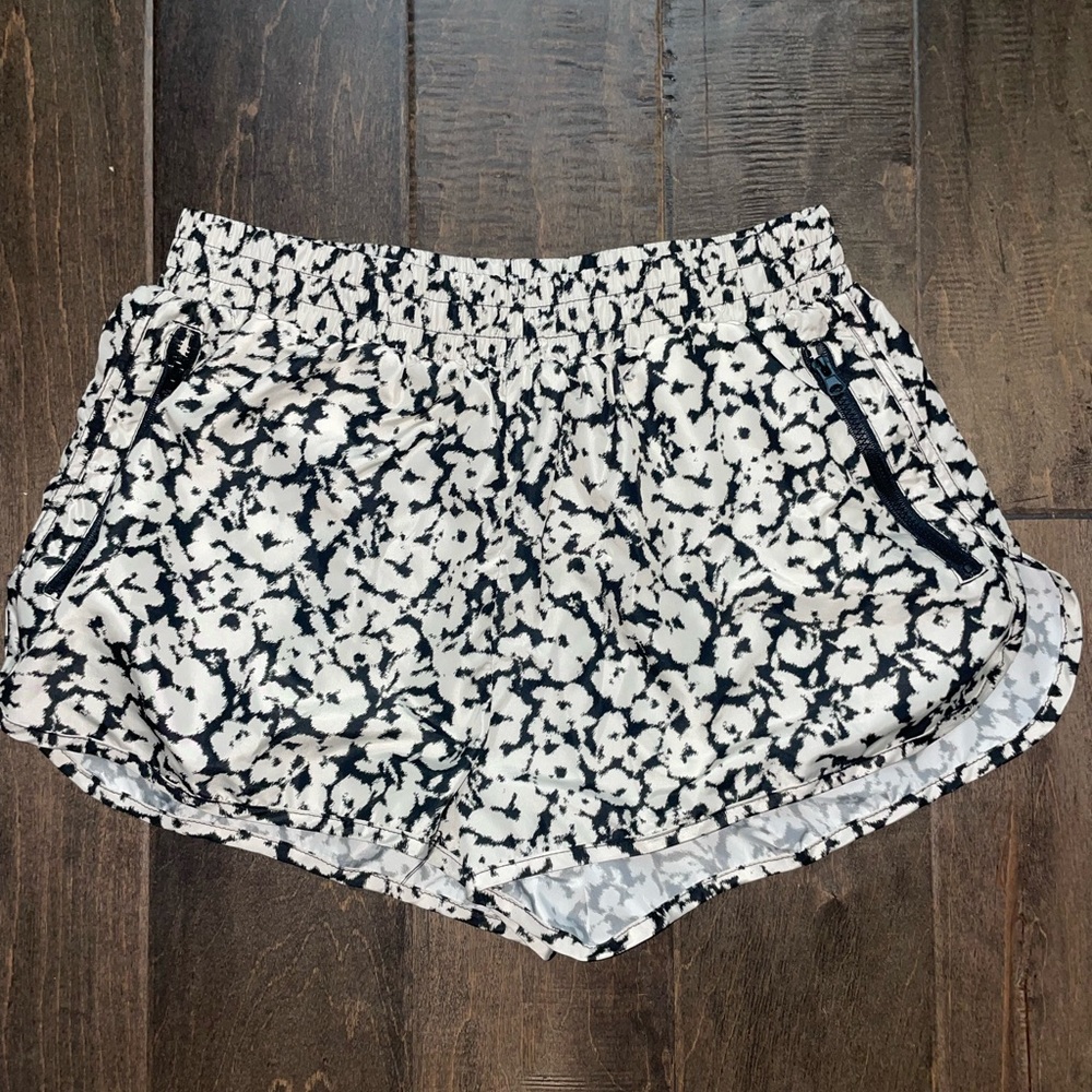 Forever 21 athletic shorts